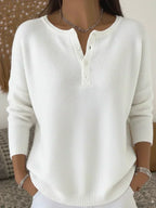 Helena™ | Sweter z dzianiny Henley zapinany na guziki