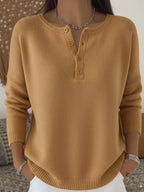 Helena™ | Sweter z dzianiny Henley zapinany na guziki