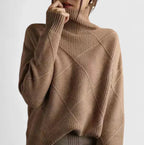Zoë | Damski sweter z golfem w kratkę